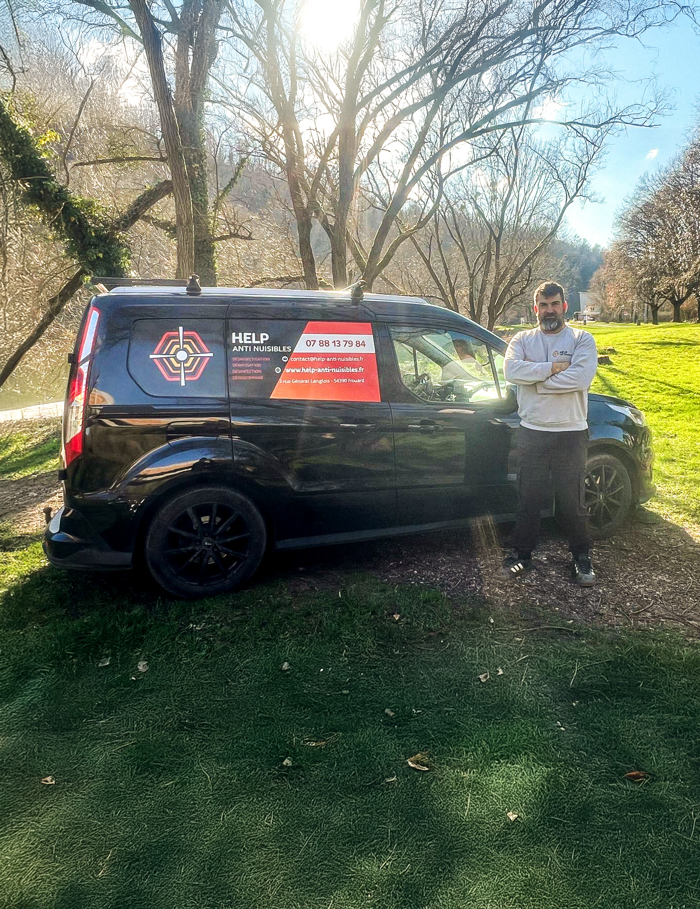 Mikael Ribeiro - Help Anti Nuisibles